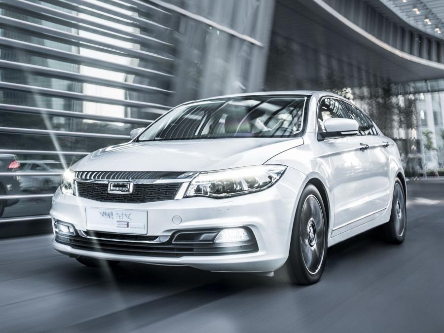  Qoros 3 Sedan 2014 года  (фото 9 из 37)